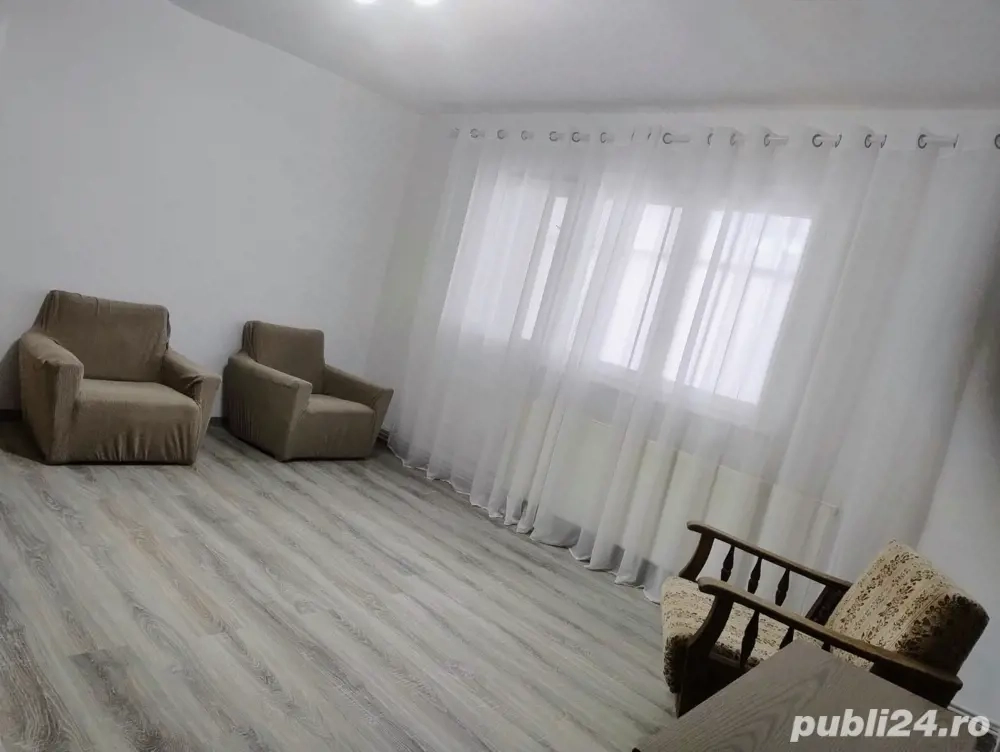 proprietar ap doua camere confort 1