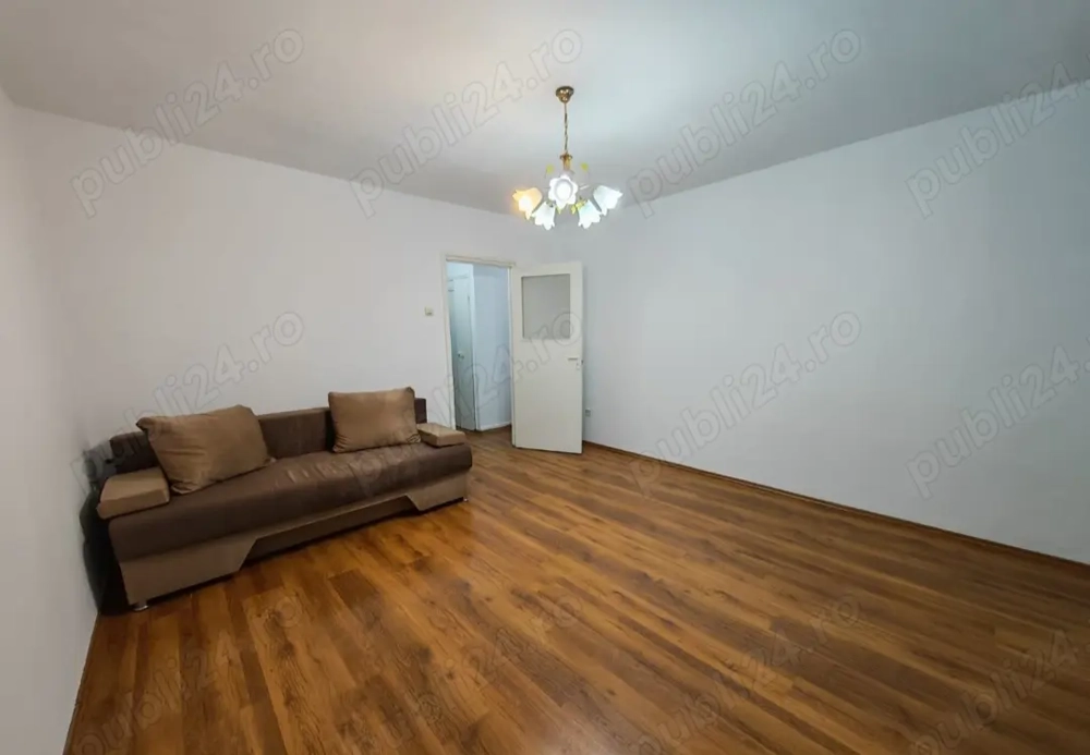 Persoana fizica - vand garsoniera in Manastur