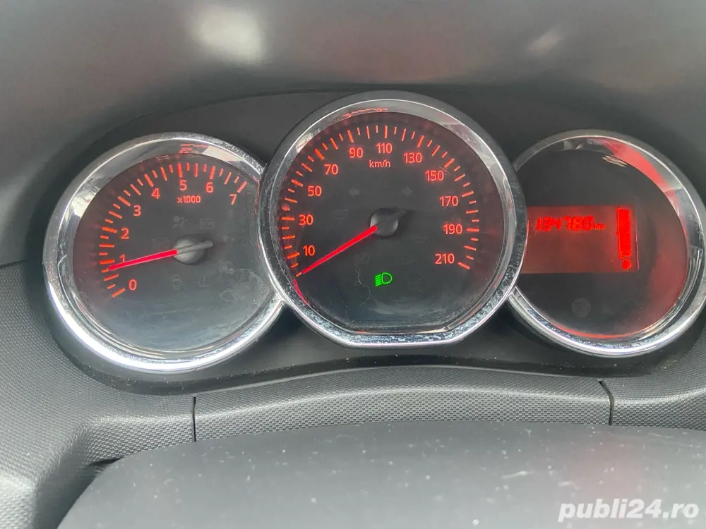 Duster 2014 1.2L Tce benzina distributie pe lant 