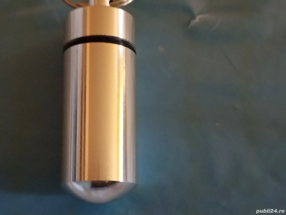 recipient din aluminiu pt.purtarea medicamentelot