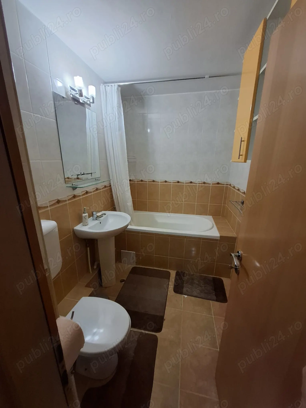 Vand apartament decomandat cu 2 camere mobilat utilat in Velenta 