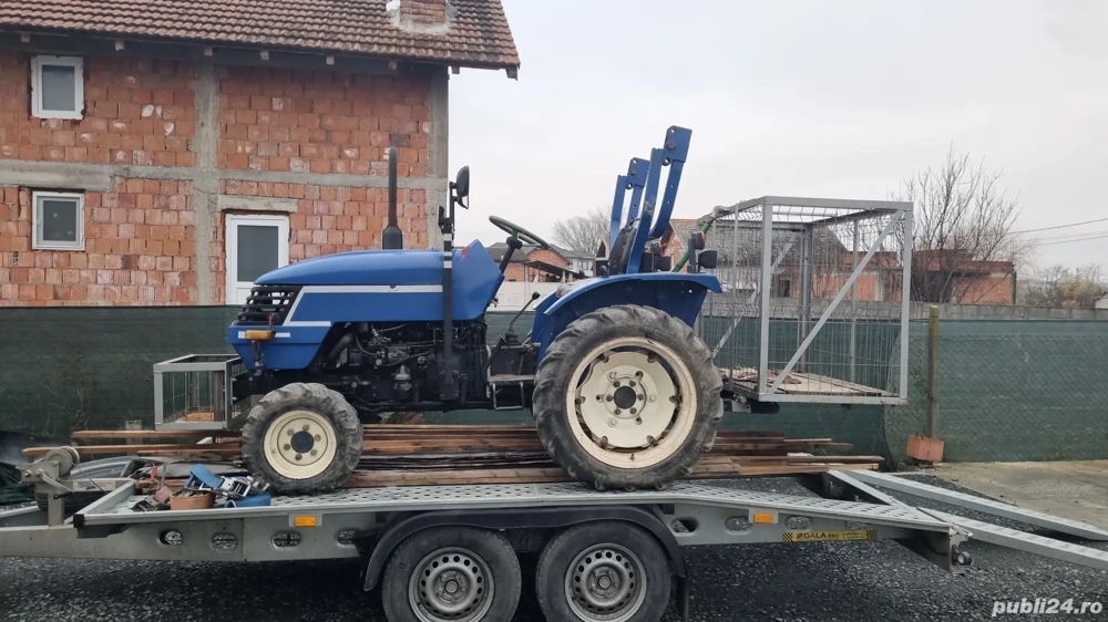 tractor marca Dong Feng