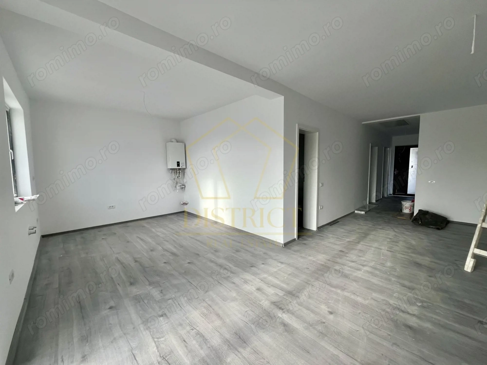 Duplex pe parter cu 4 camere | Mosnita Noua