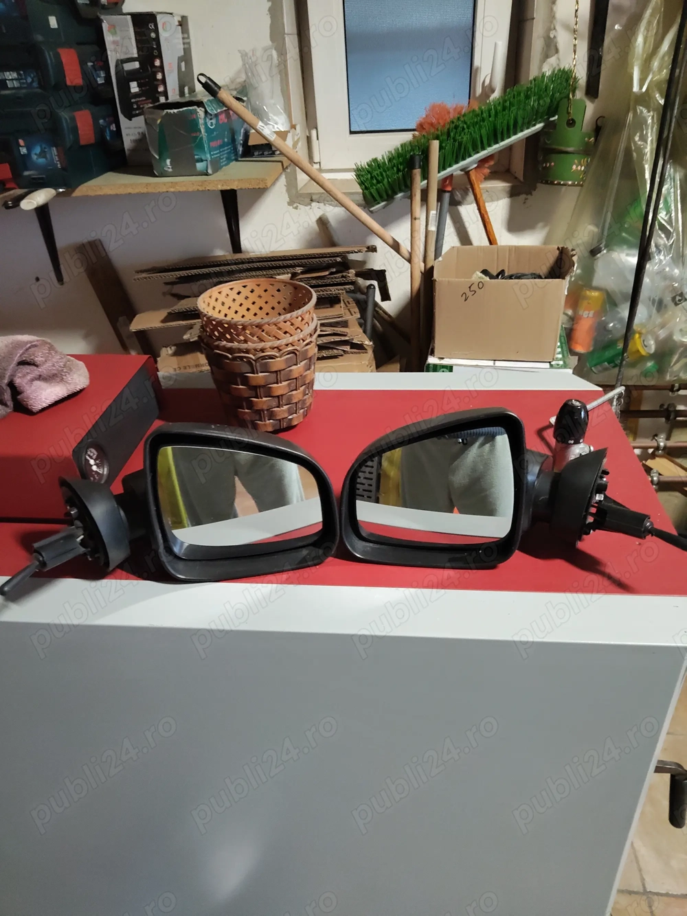 Vinde oglinda Logan st+dr