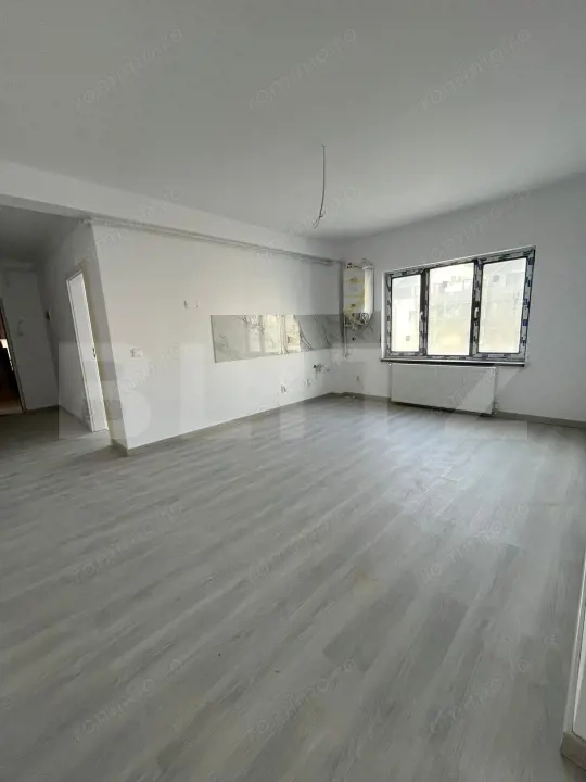 Apartament 3 camere, 65 mp, zona Visani