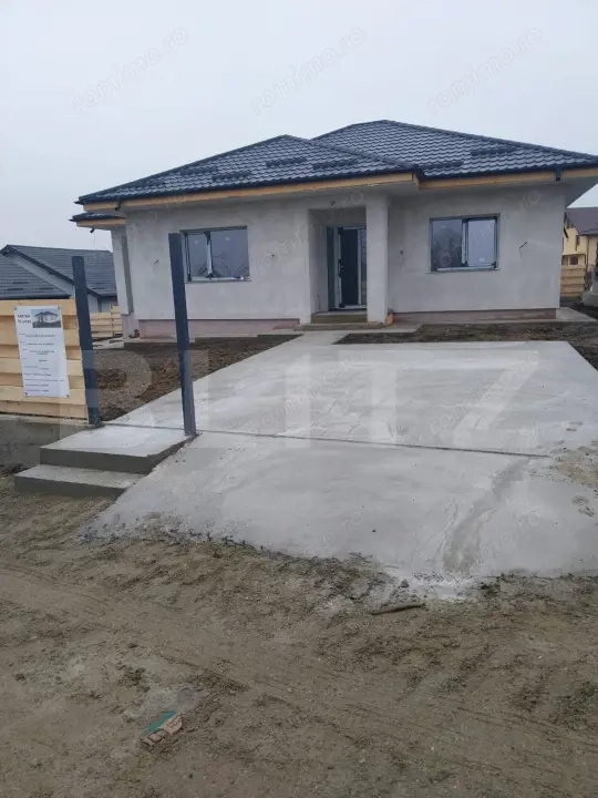 Casa moderna 3 camere 100 mp 