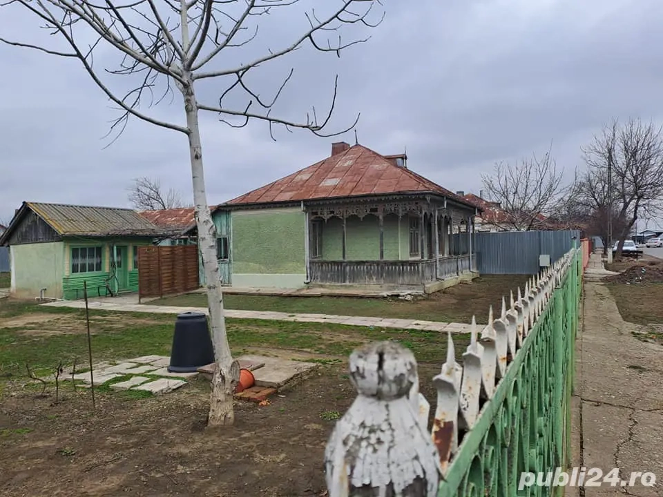 Investiție sigură: teren 1.400 mp, deschidere 33 m   posibilitate DEZMEMBRARE   zonă bună