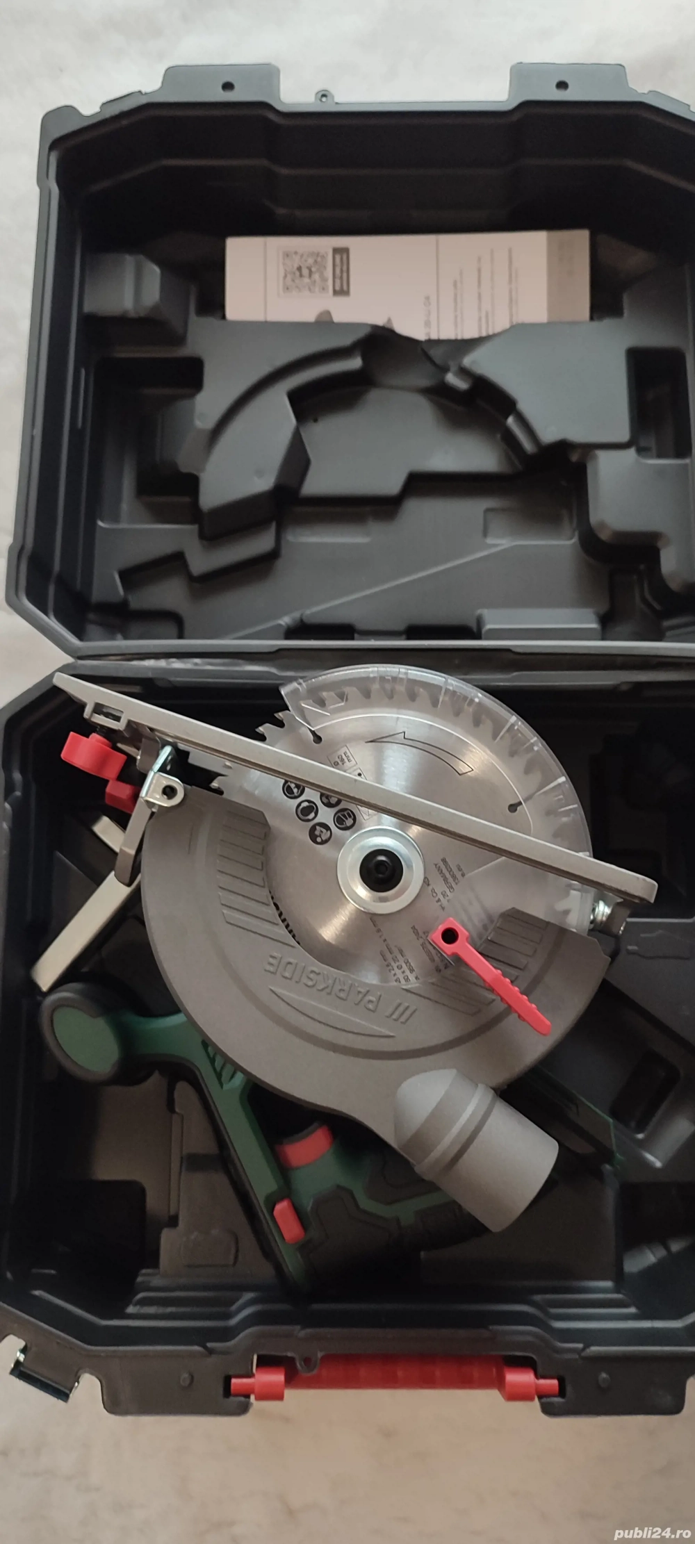 Circular de mana cu acumulator