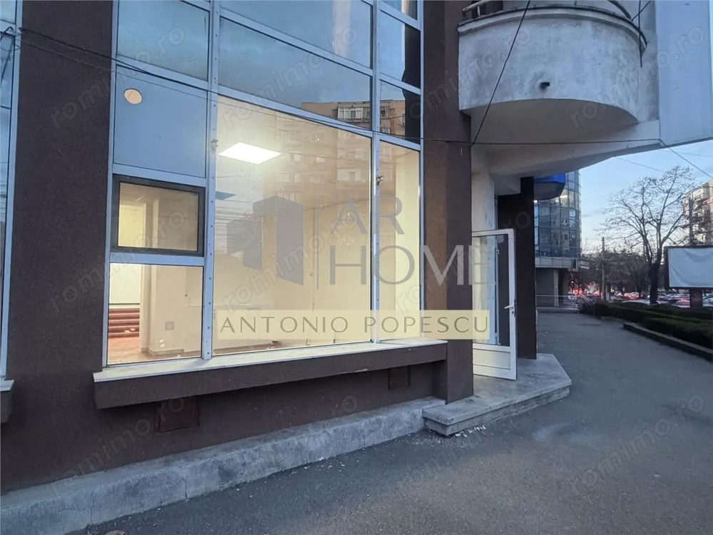 Spatiu comercial, parter de bloc, stradal, Ploiesti, Ultracentral