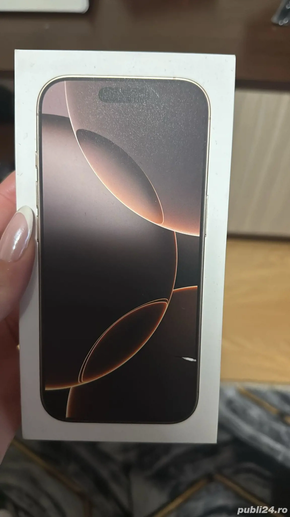 Vând iPhone 16 pro Max NOU