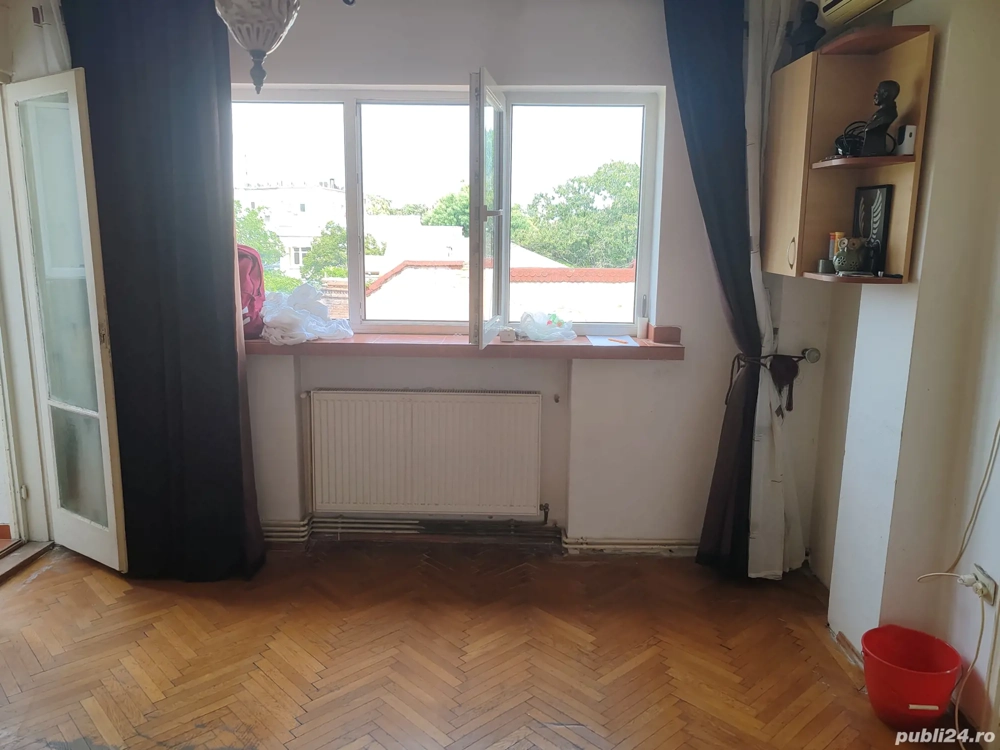 vand apartament ultracentral unirii
