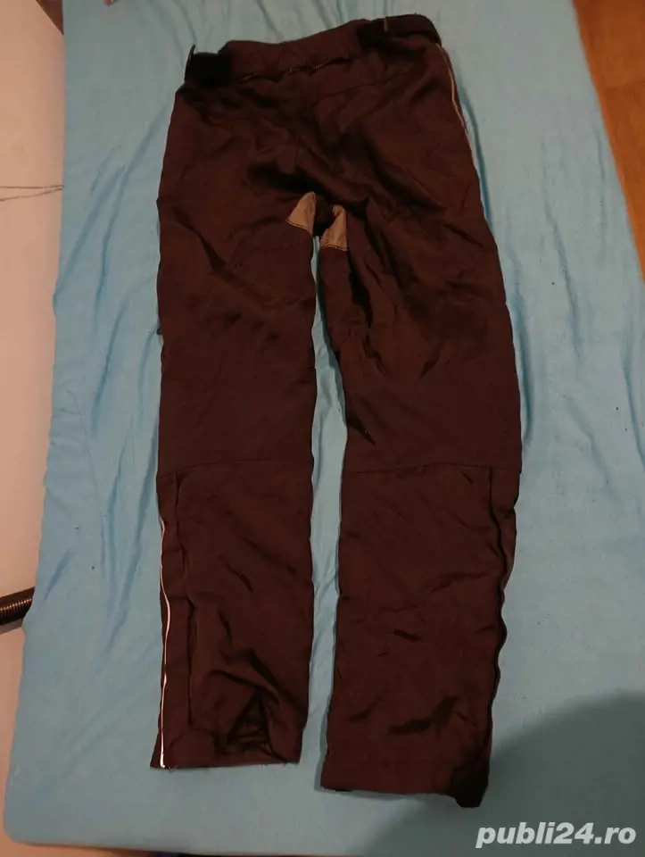 Pantaloni Moto fara protectiile din plastic