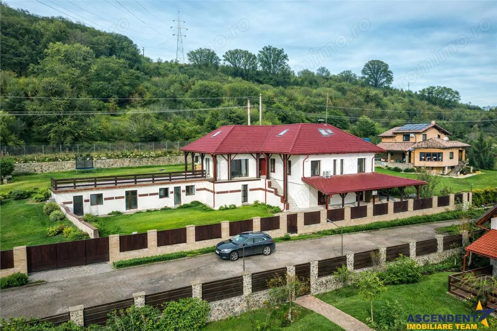 Proprietate premium cu SPA,sauna,casa oaspeti,teren 1.348 mp,acces padure, Sfantu Gheorghe,Simeria (