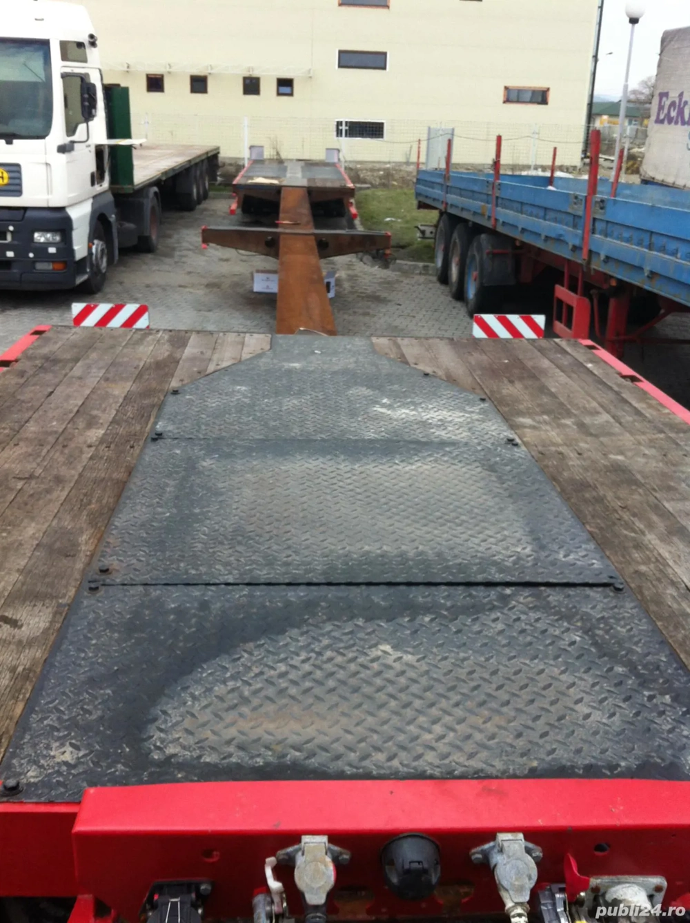 Vind trailer nooteboom