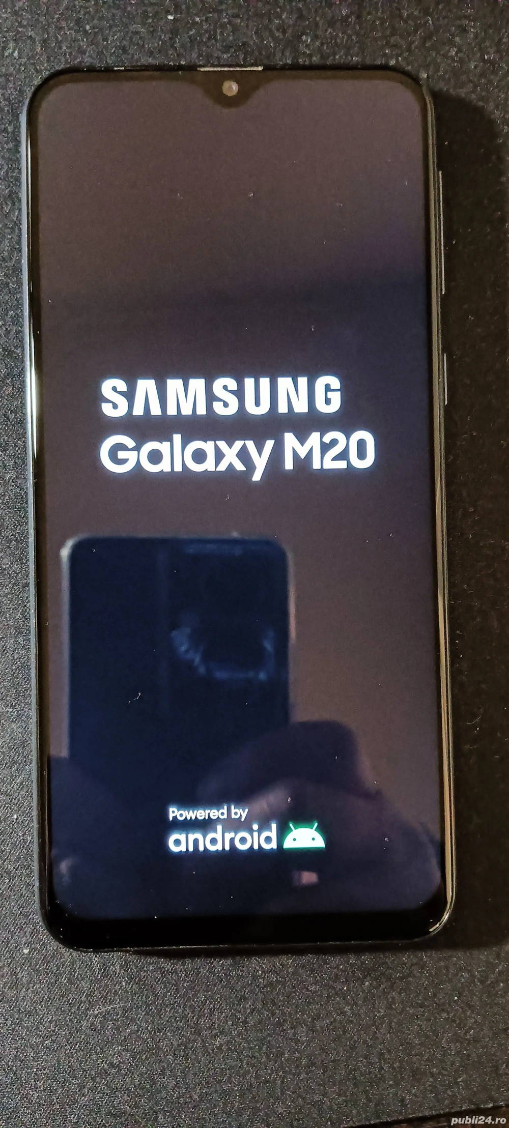 Samsung Galaxy M20 (SM-M205FM)   4GB RAM   64GB   NFC   stare foarte bună