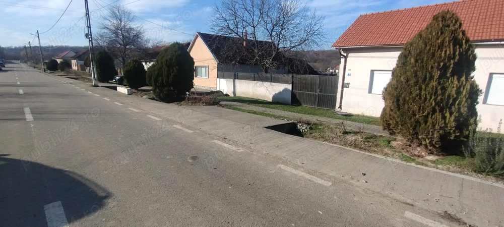 Casa de vânzare în Copacele cu teren de 1630 m2