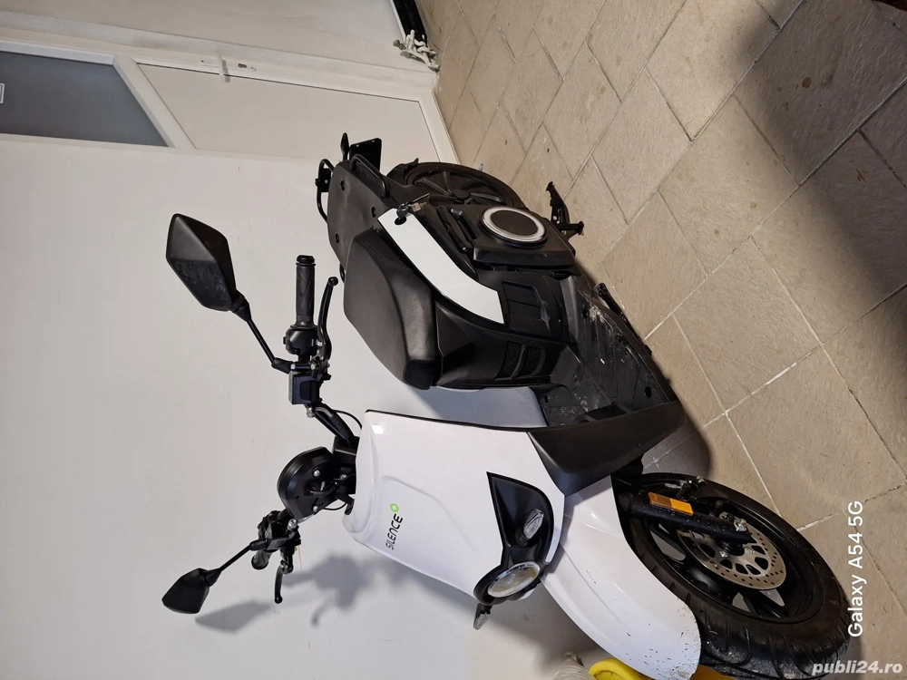 Scuter Silence S02 Electric