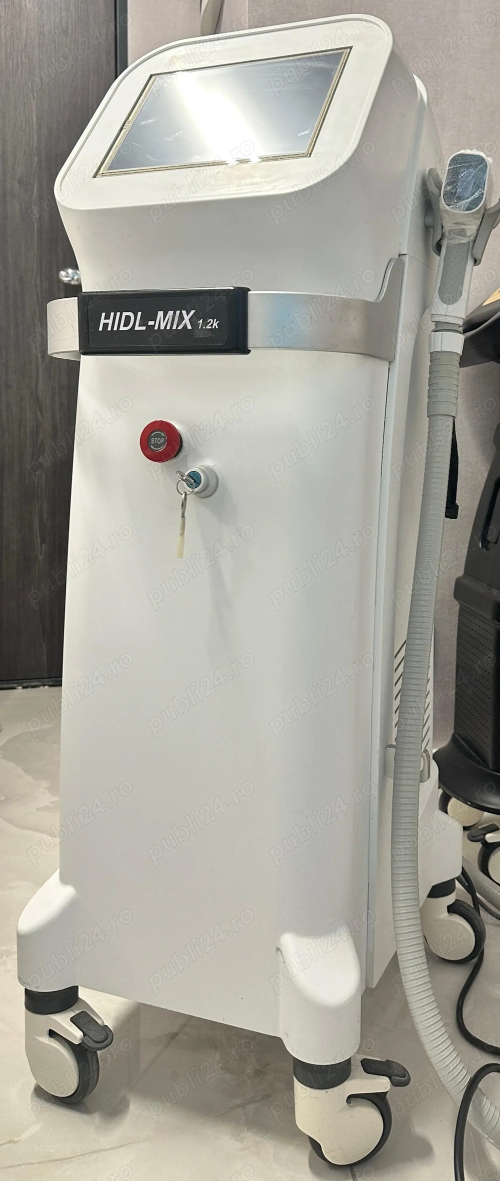Vand dioda epilare laser 3 frecvente 8500 lei -bonus un aparat de rezerva functional