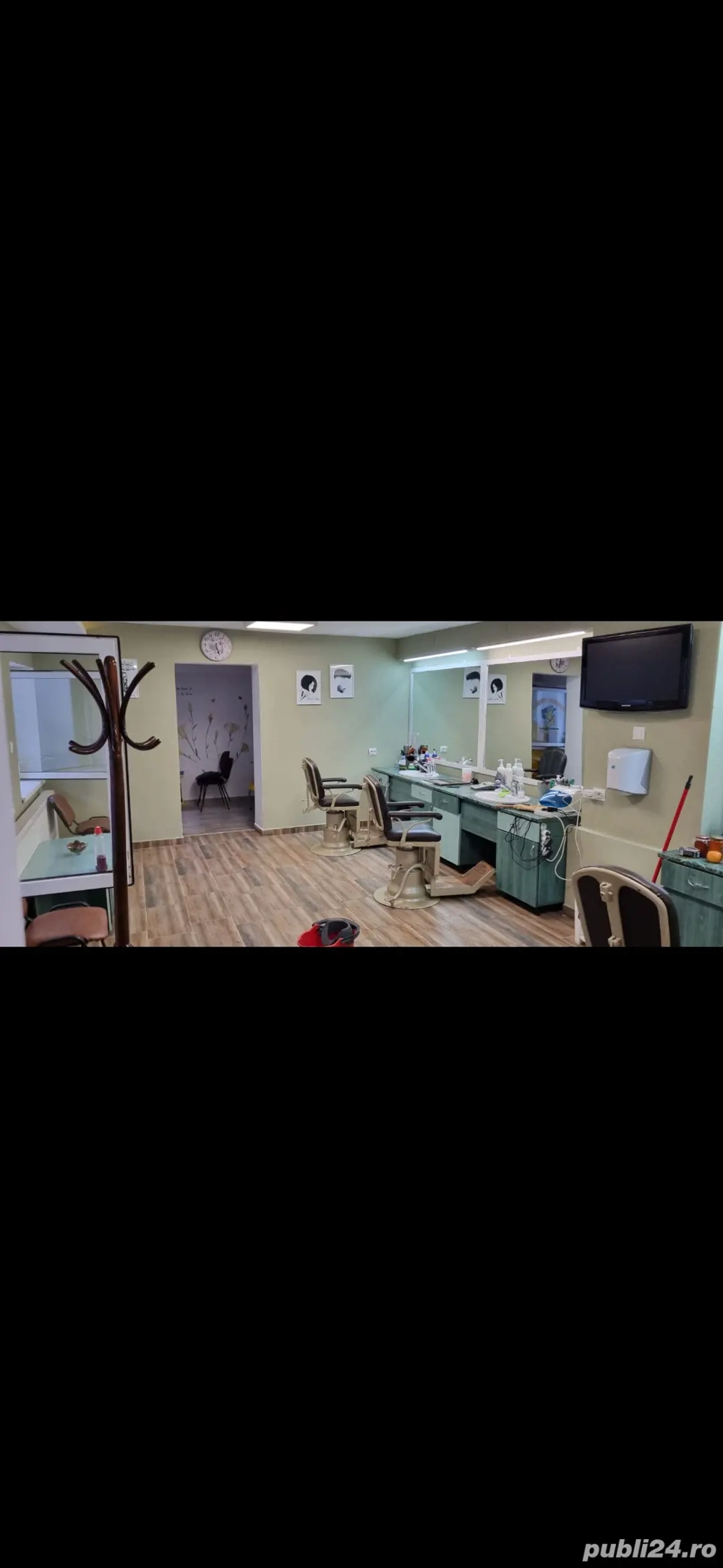 vand scaun frizerie .