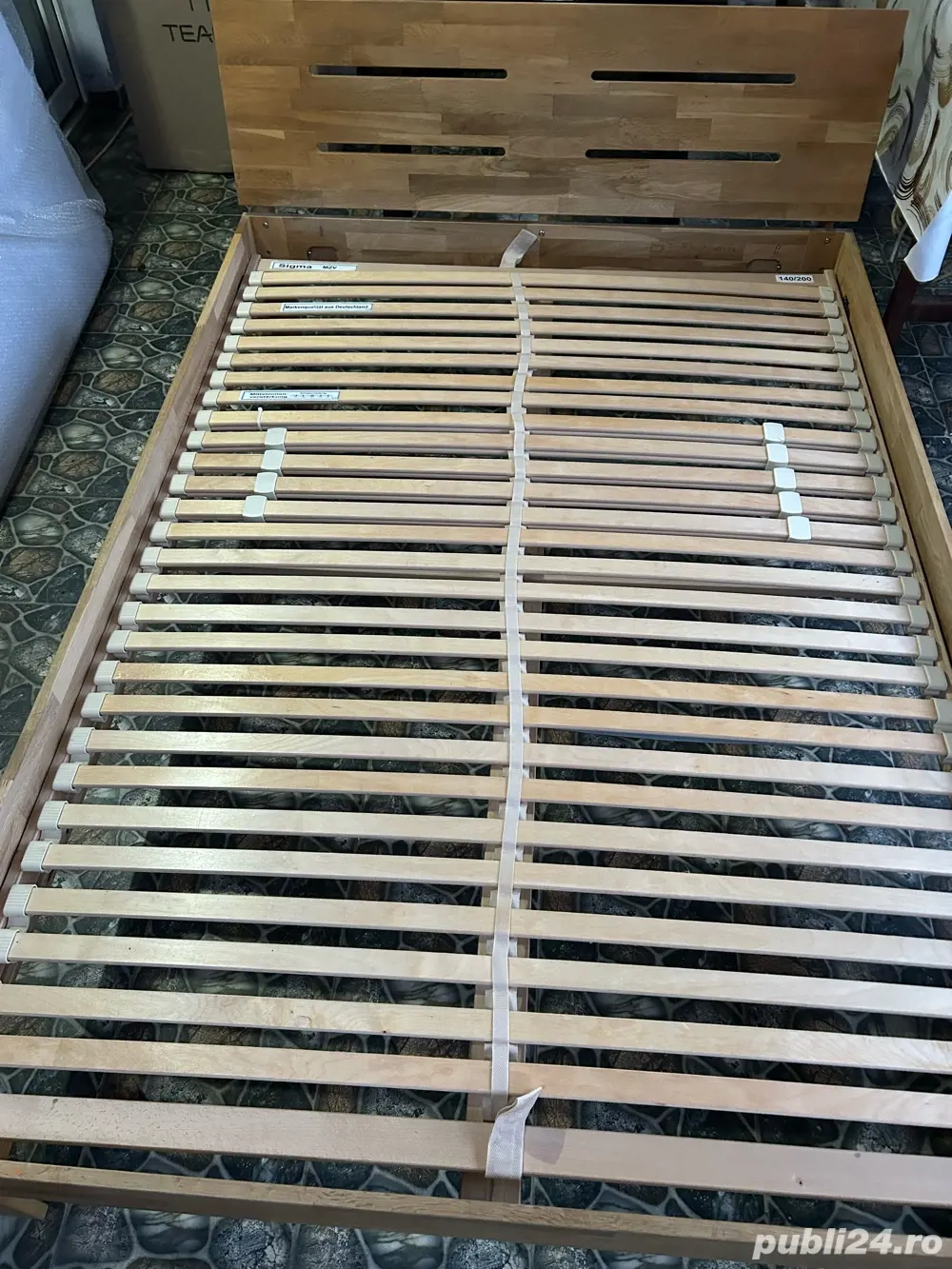 Vand pat de dormitor