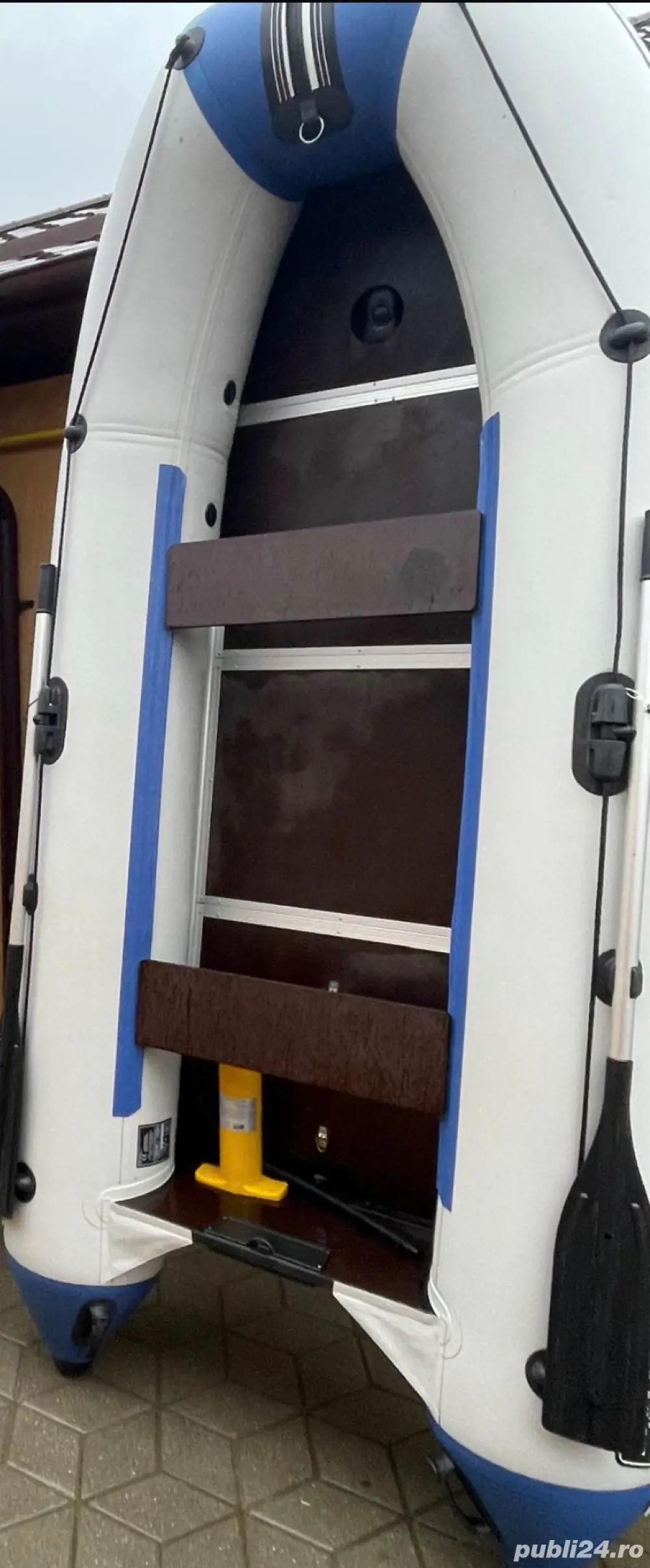 Aqua Storm Evolution 330+Evinrude 15