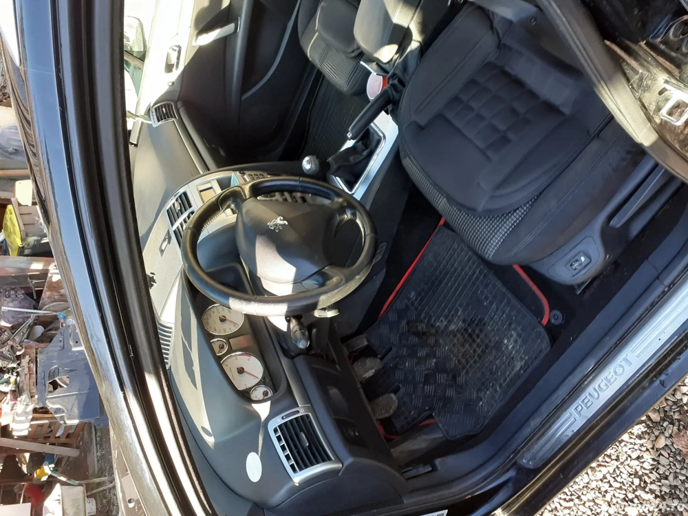 Vind Peugeot 407sw  1.6 HDI