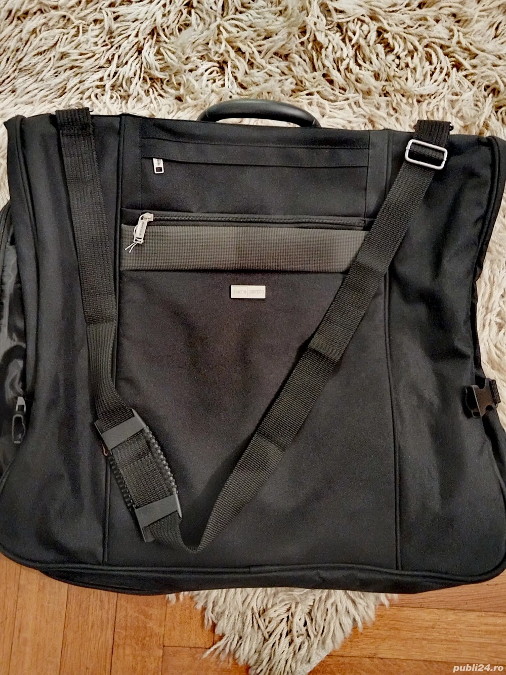 Geanta-garment bag, Pierre Cardin pt transport rochii,palton,costume