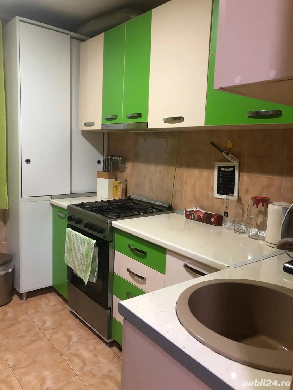 apartament cu 4 camere 