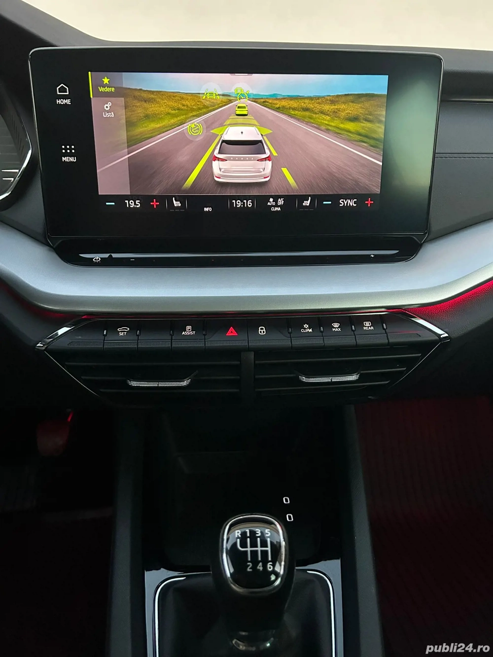 SKODA OCTAVIA fabricată 27.07.2021 disel 1968 cutie manuală super funcțională ca și nouă:  