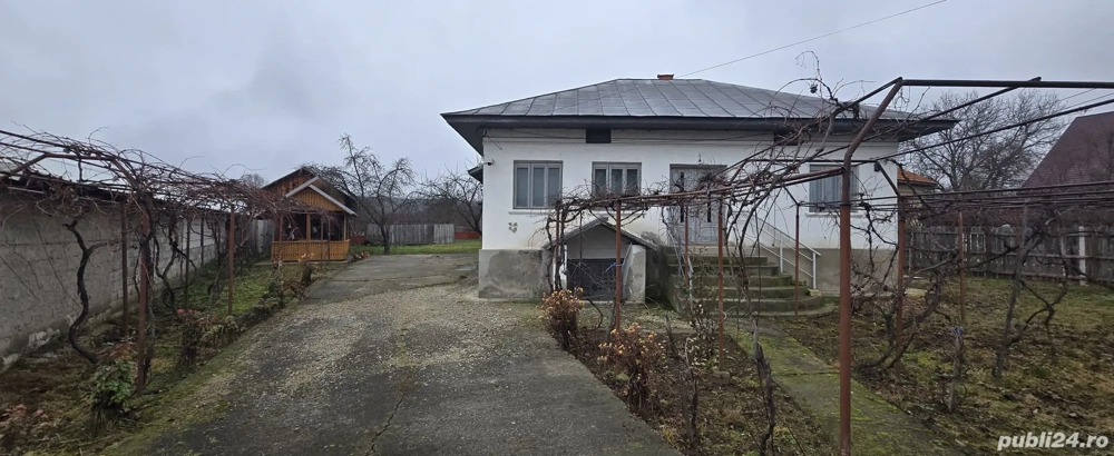 Casa si teren de vanzare Poienari - Bumbesti Pitic