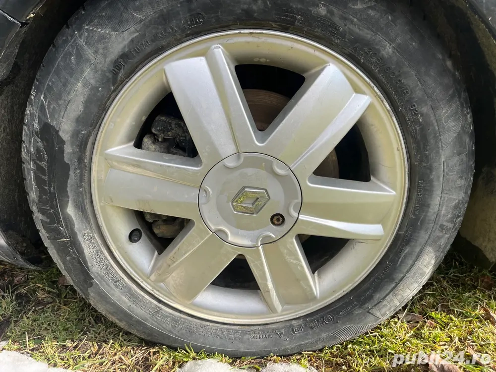 Vand roti Renault. R16 