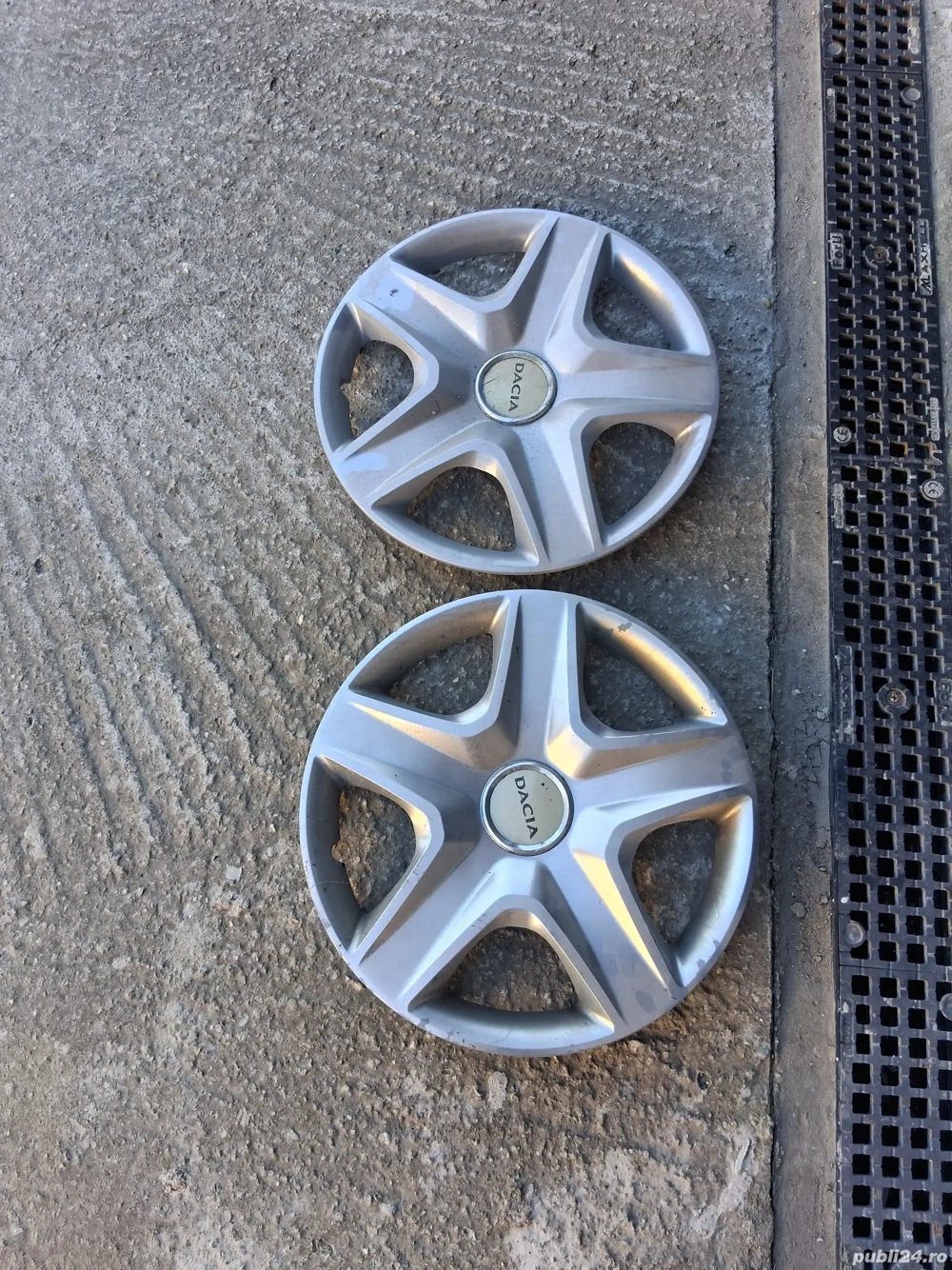 Bandou cromat capotă portbagaj,siglă dacia,clapete accelerație dacia logan