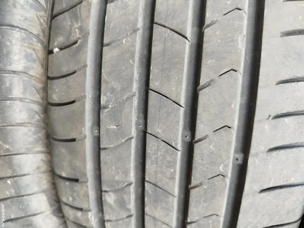 Vând patru anvelope de vară,  205 60 16