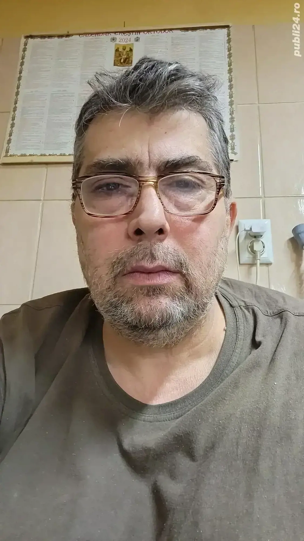 Doresc angajare ca sofer