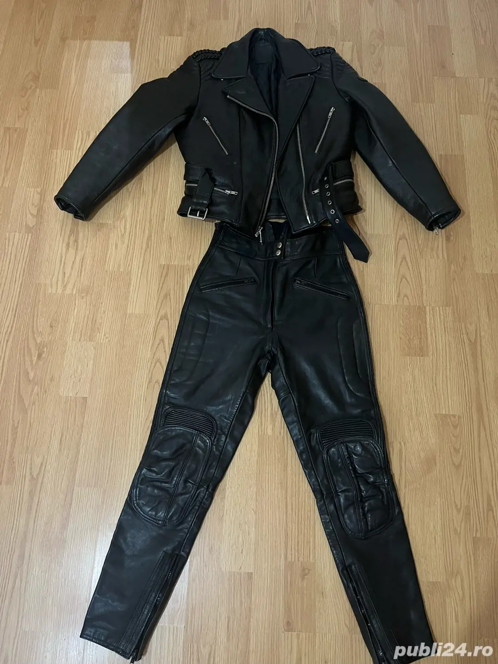 vand costum moto dama 