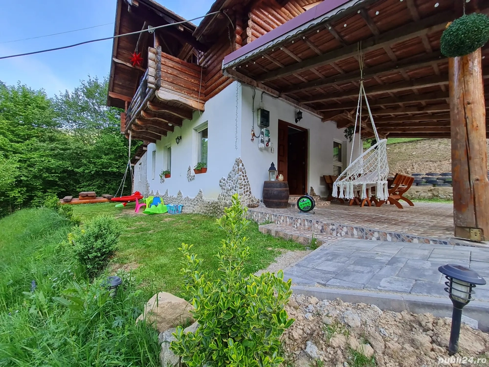 Cabană Revelion Disponibilă 