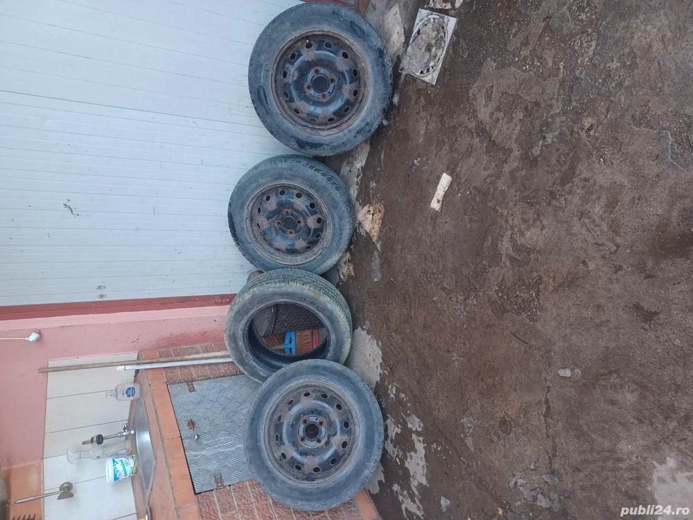 anvelope iarna pentru Logan