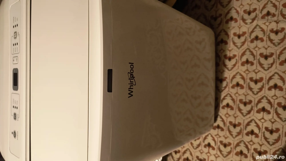 Clima de camera cu evacuare pe geam 12000 btu marca Whirlpool preț 1600 negociabil