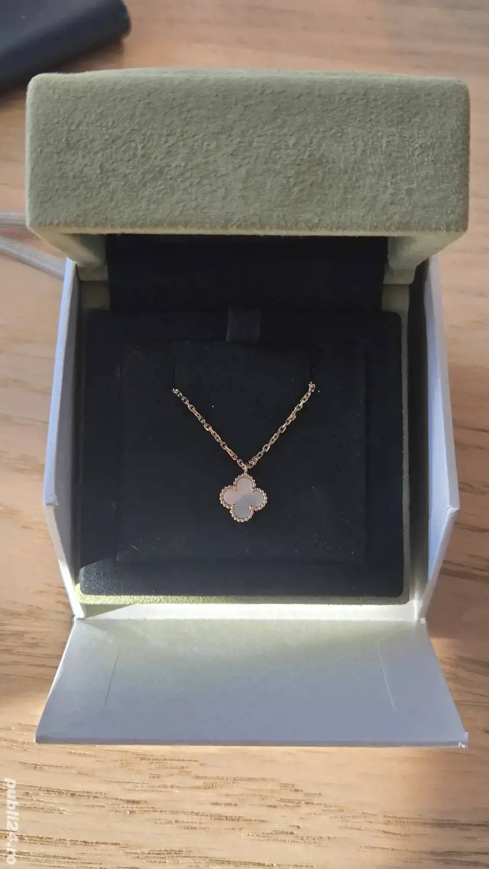 Lant Van Cleef & Arpels