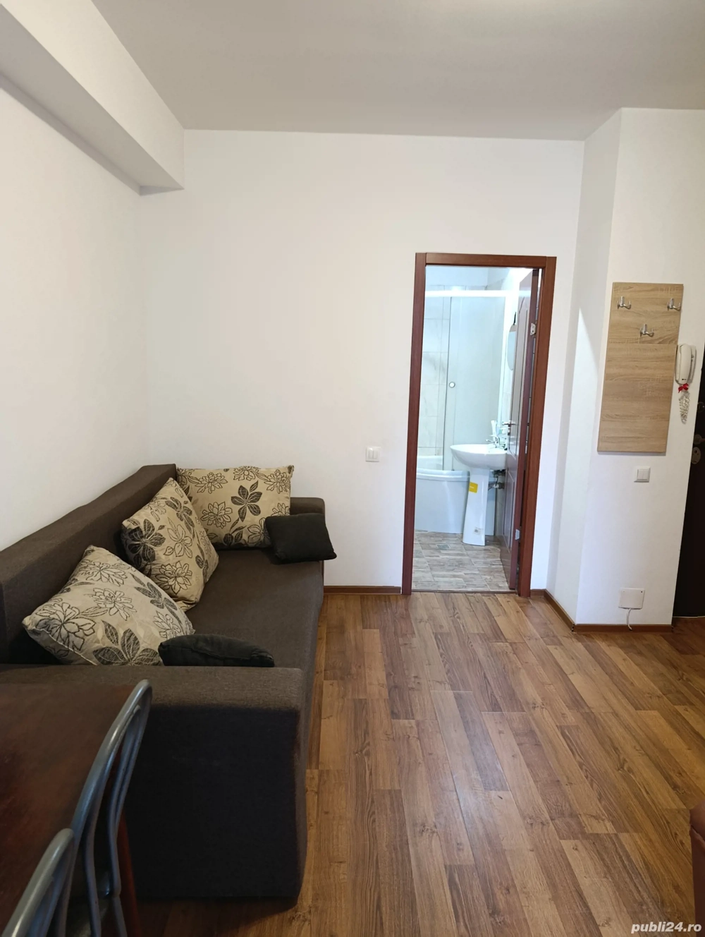 Garsonieră spre închiriere, cartier Militari-Rezidence