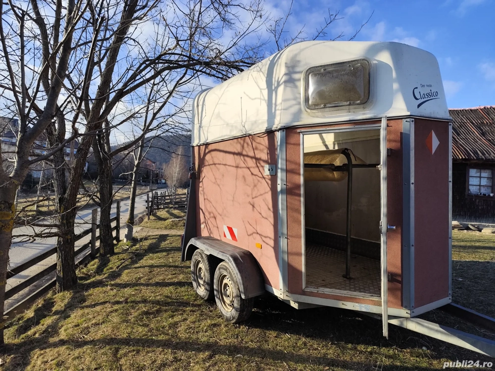 Remorca de vânzare 