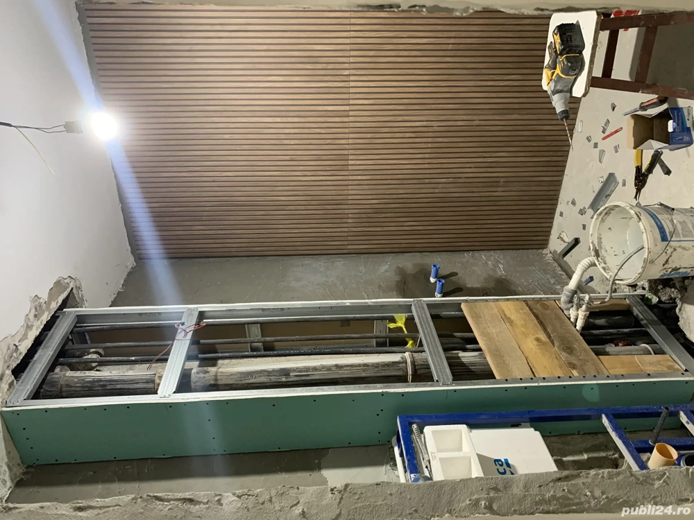 Angajez muncitori în domeniul amenajărilor interioare 