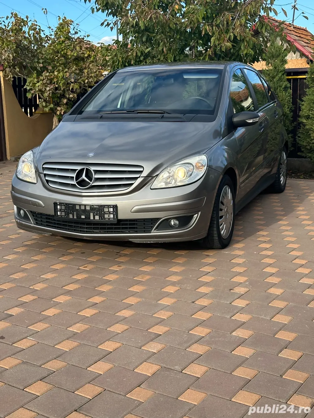 Mercedes Benz b class 180 CDI diesel 6 trepte carlig remorca