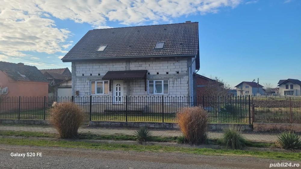 Casa de Vanzare Ususau