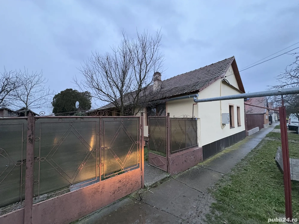 Casa de vanzare. 