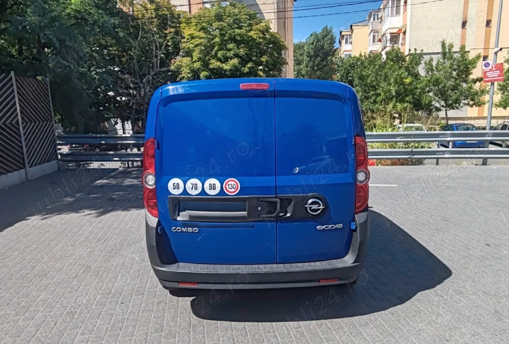 De vânzare Opel Combo D-Van 
