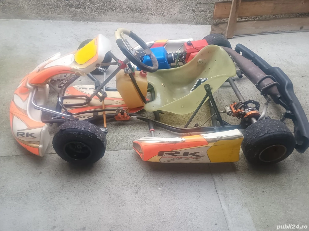 Kart cu motor Comer