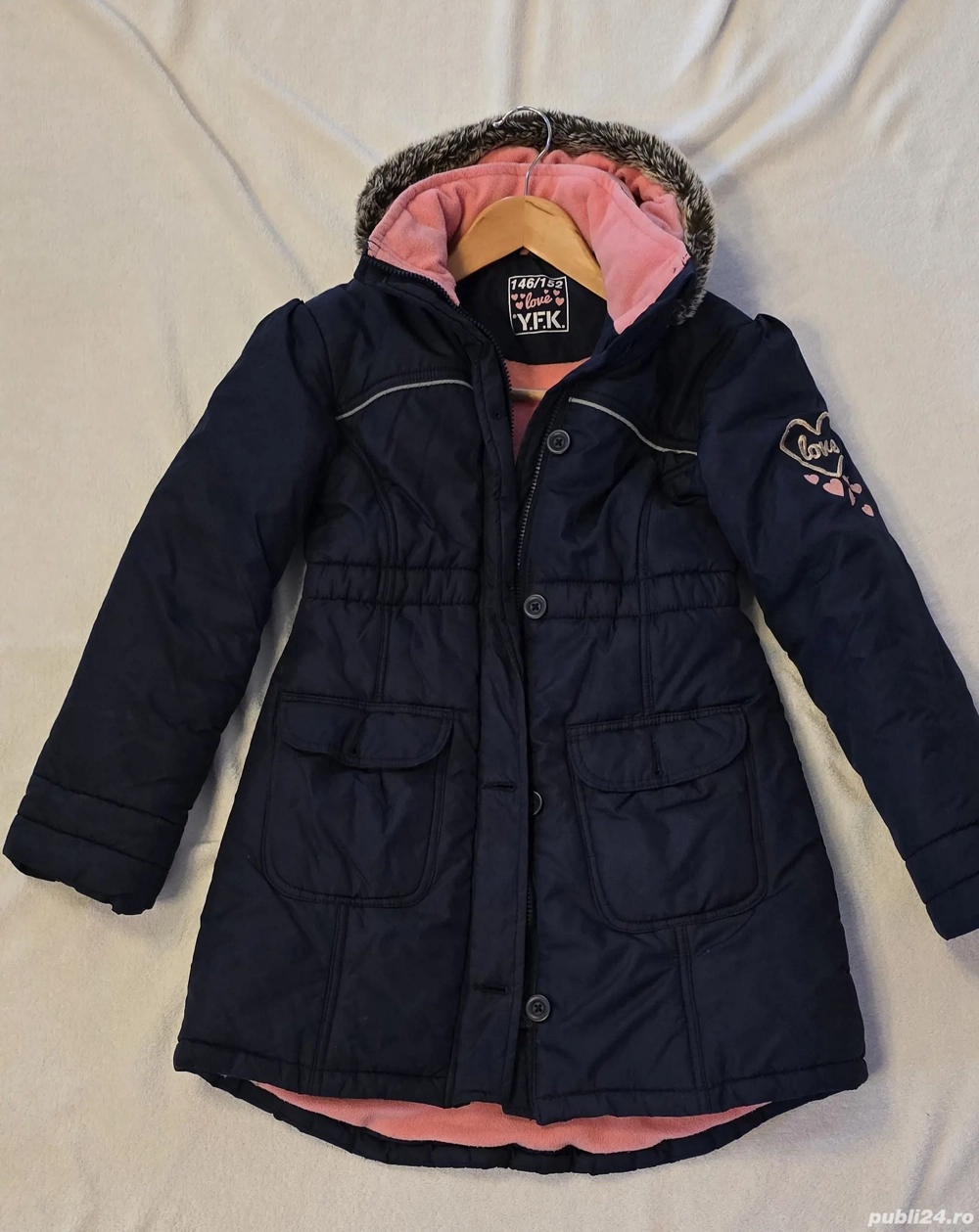 Jacheta pentru fetite