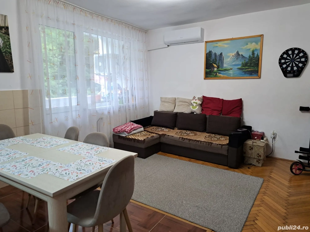 Apartament de vanzare 