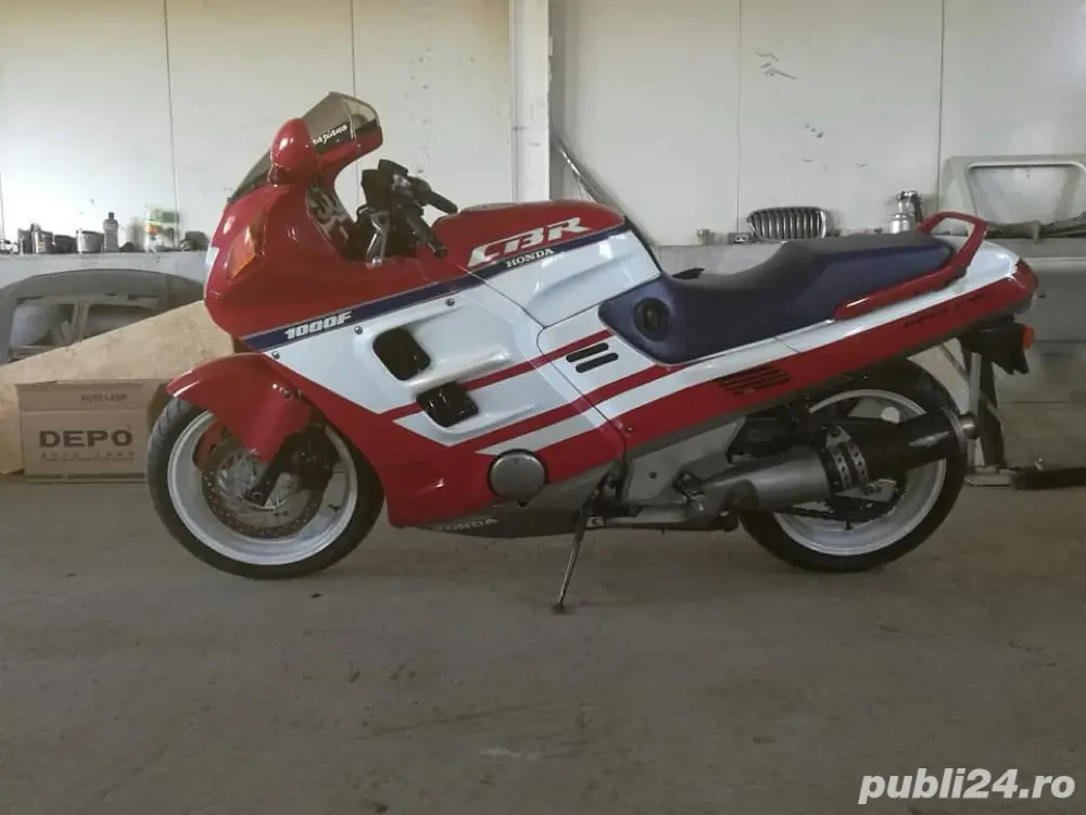 Honda cbr 1000 f hurricane